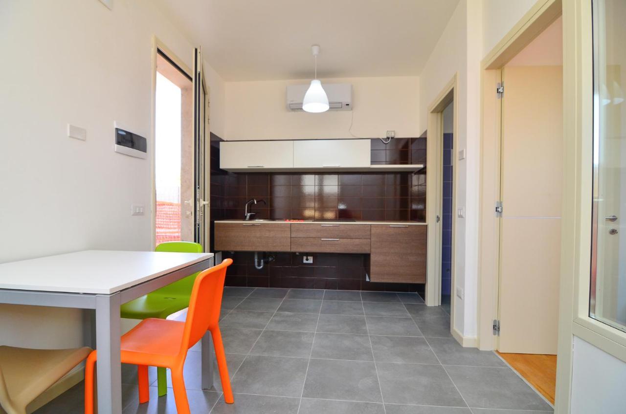 Boomerang Residence Torre Colimena Bagian luar foto
