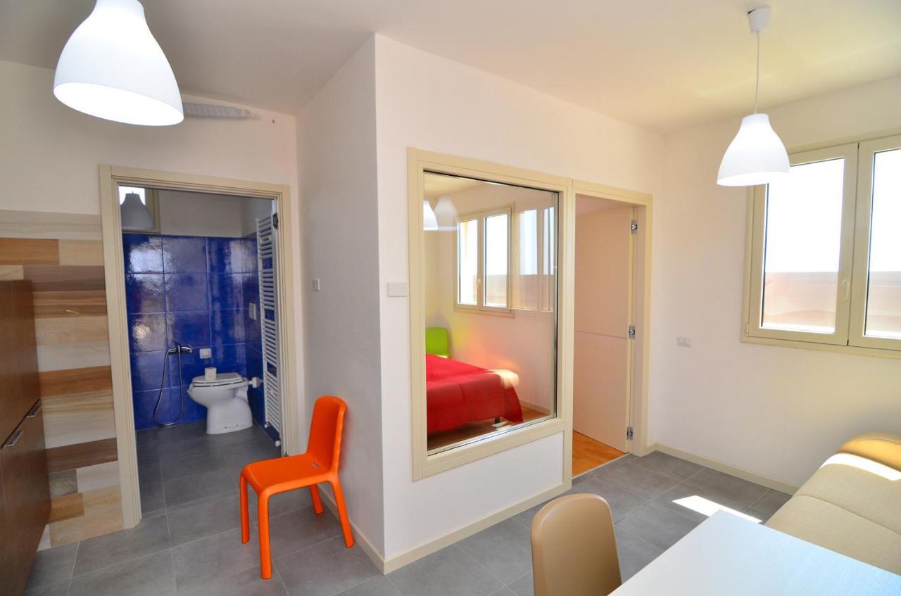 Boomerang Residence Torre Colimena Bagian luar foto